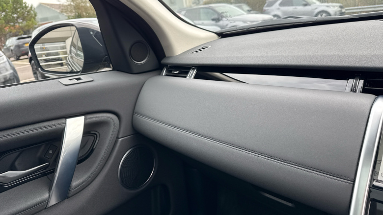 Land Rover Discovery Sport 2.0 D165 SE 5dr Auto Diesel Station Wagon